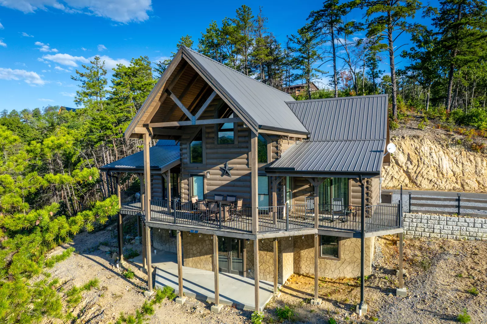 CABIN ON THE ROCKS