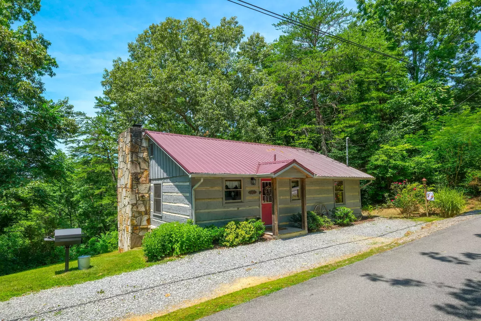 pigeon forge cabins near parkway