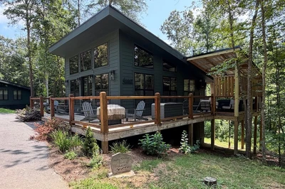 smoky mountain secret is one of our best 1 bedroom cabins in the Smoky Mountains